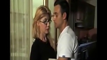 ¡mira A Esta Italiana Vintage En Una Película Completa!