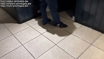 Hd Pov Video Of Rough Sex With A Stranger In Cinema